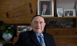 Israel Kristal at his home in Haifa in 2015.