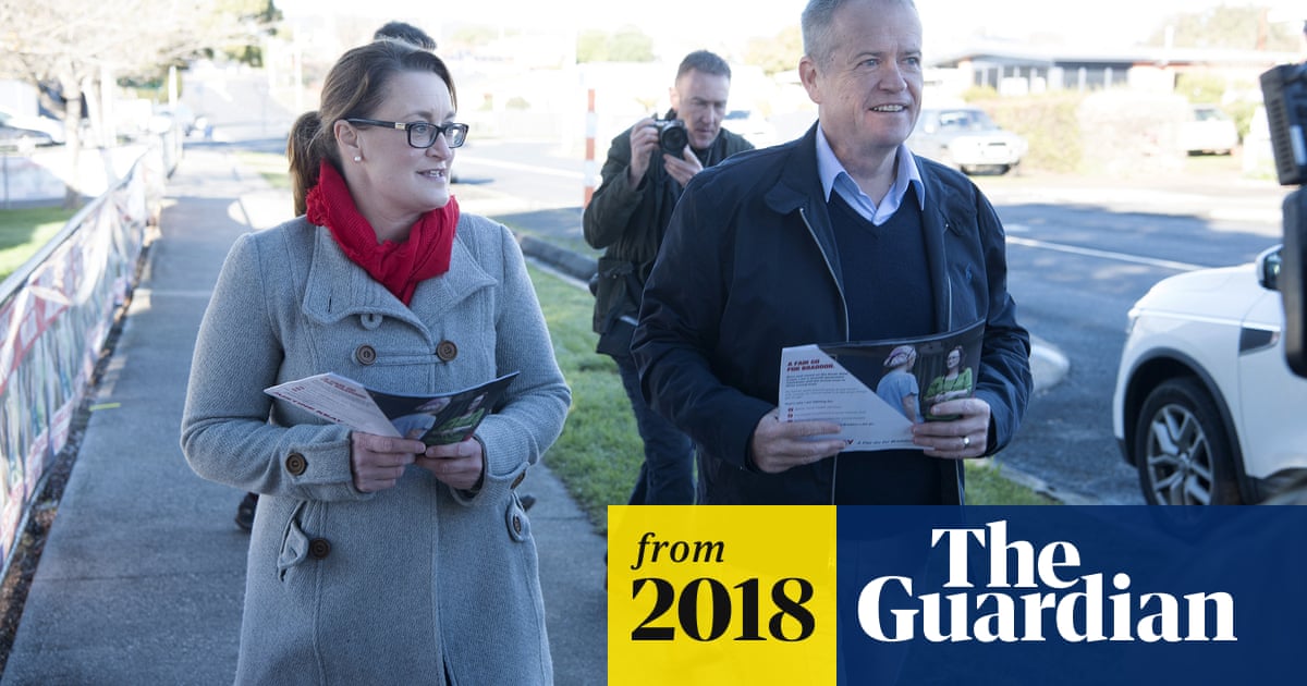Australian byelections: Turnbull attacks Labor campaign as Shorten plays down polls