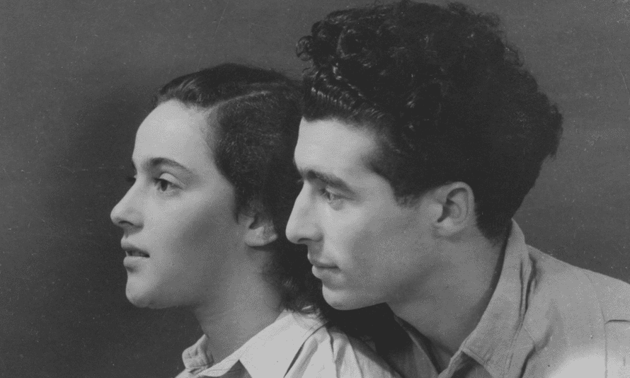 Kaatje de Wijze and Leo Emiel Kok married on 13 September 1943. He died aged 22, days after liberation. She lived until 2018.