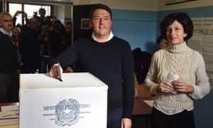 Matteo Renzi casts ballot in Italian constitutional referendum