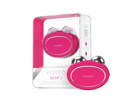 a photo of the Foreo Bear 2