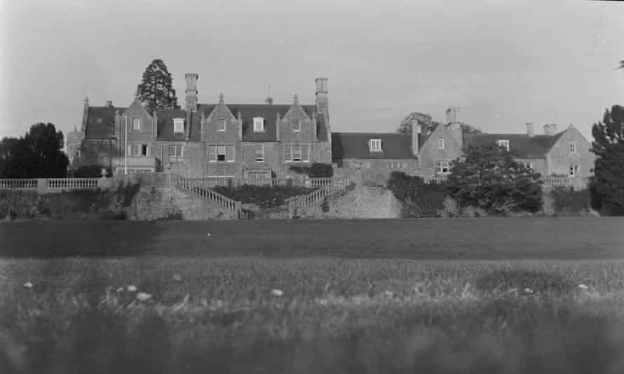 Pinewood school in 1975, the year Richard Beard first attended aged eight.