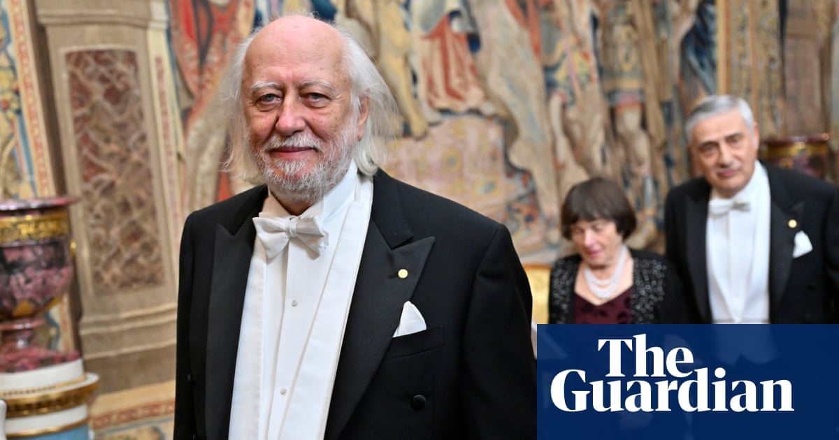 It has become difficult to live': Hungarian writers bemoan country's hostile environment