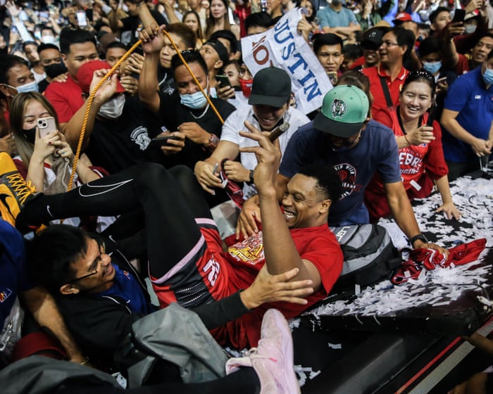 55,000 fans and nowhere to hide: what it’s like to play in basketball’s biggest arena