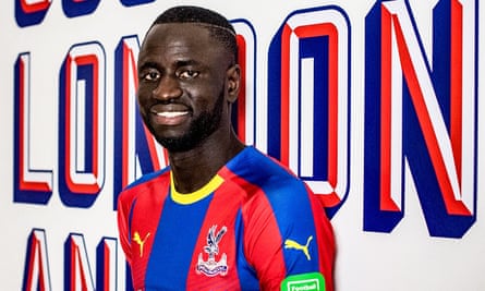Cheikhou Kouyaté has arrived from West Ham to bolster a midfield missing Yohan Cabaye.