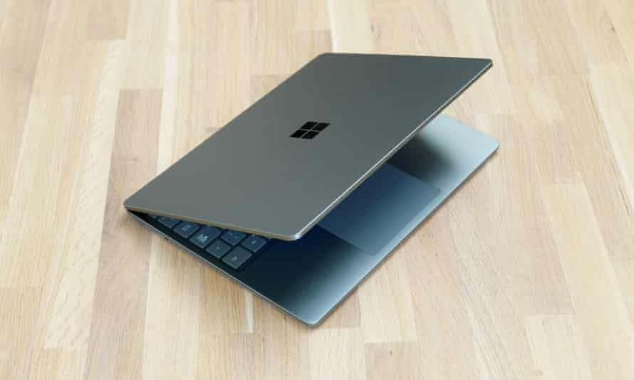 Microsoft Surface Laptop Go 2 Review: Cheaper, Faster, Better Compact Laptop |  Microsoft Surface