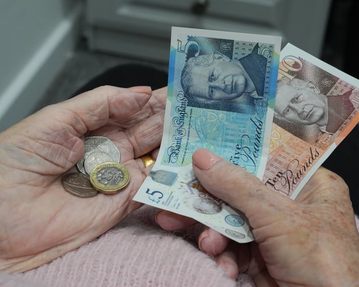 UK State Pension Set for 4.7% Increase Amid Ongoing Triple Lock Debate