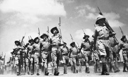 Surafend, Palestine. Australians from the Palestine recruit training depot marching. (Negative by Parer).