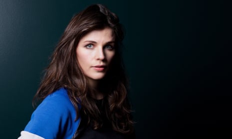 465px x 279px - Aisling Bea: 'My father's death has given me a love of men, of their  vulnerability and tenderness' | Family | The Guardian