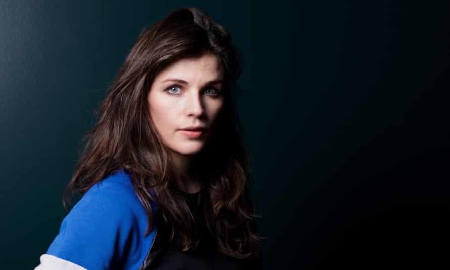 Aisling Bea My Father S Death Has Given Me A Love Of Men Of Their Vulnerability And Tenderness Family The Guardian Aisling Bea My Father S Death Has Given Me A Love Of Men Of Their Vulnerability And Tenderness Family The Guardian