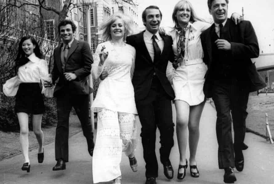 Husbands (1970) with (from left) Noelle Kao, Peter Falk, Jenny Runacre, Ben Gazzara, Jenny Lee Wright and John Cassavetes.