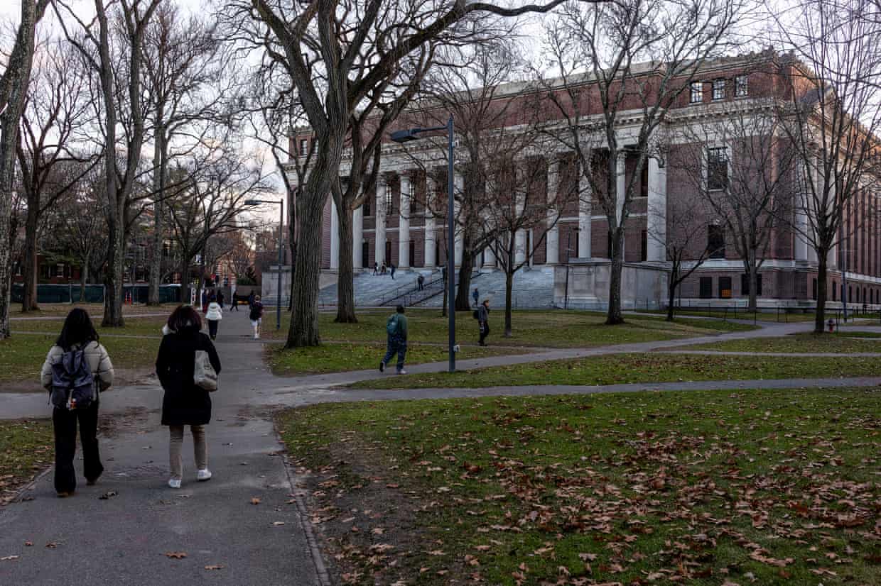 Jewish students sue Harvard over charges of antisemitism (theguardian.com)