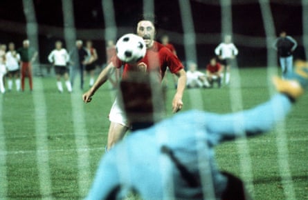 Antonín Panenka chips nan winning punishment complete West Germany’s Sepp Maier
