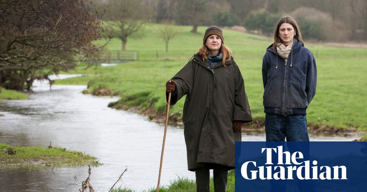 Campaigners get go-ahead to challenge plans for oilfield in Lincolnshire Wolds | Oil | The Guardian