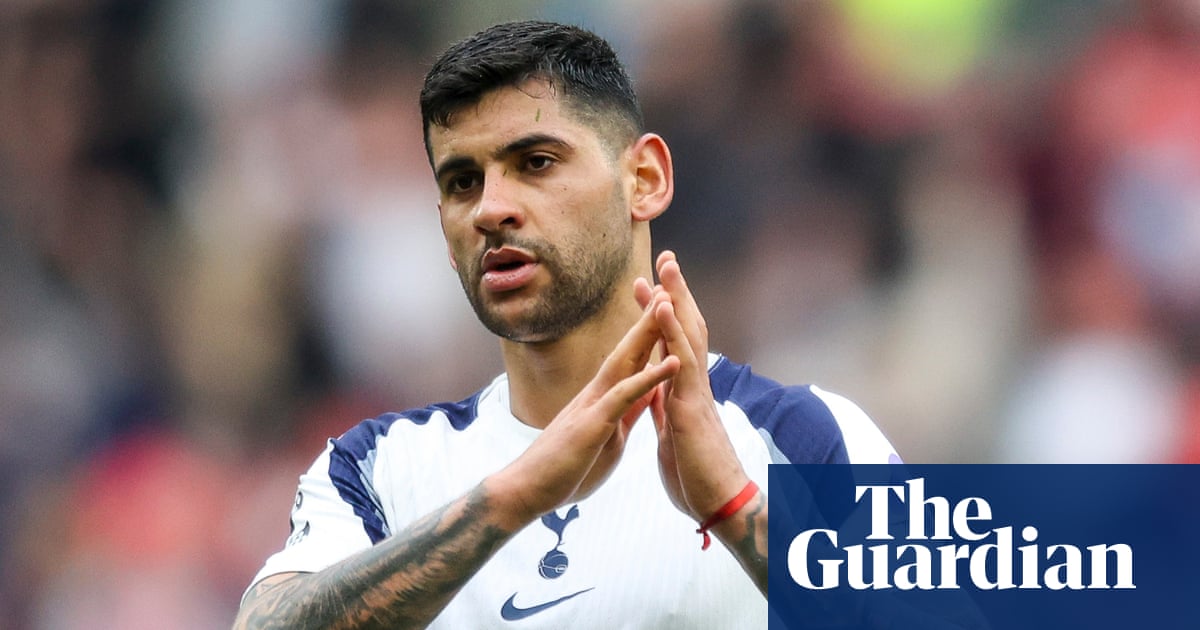 Tottenham and Atlético in talks over Romero with Van de Ven set to sign new deal