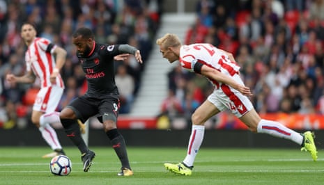 On of the few occassion that Alexandre Lacazette has got the better of the Stoke defence.