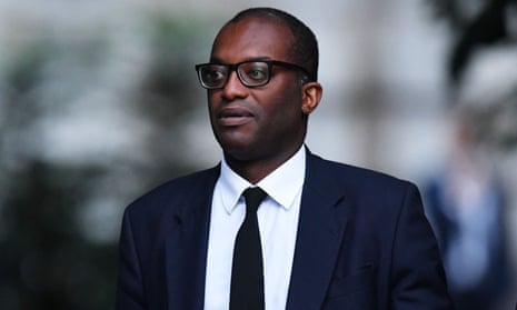 Kwasi Kwarteng’s sacking of Tom Scholar was ‘retrograde and worrying’, former head of civil service, Lord Kerslake says.