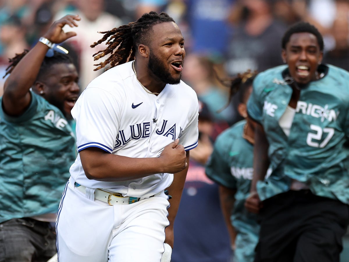Vladimir Guerrero Jr completes father-son double with Home Run Derby title | MLB | The Guardian