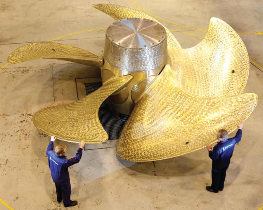 Large ship propeller by Rolls-Royce.
