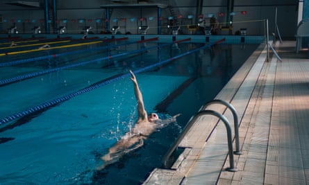 Zheltyakov trains in the pool at Meteor