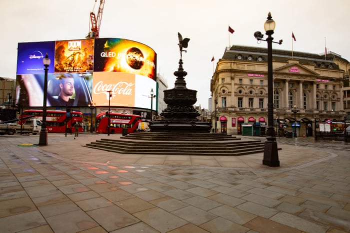 images London Empty Streets Coronavirus uk becomes deserted as coronavirus
