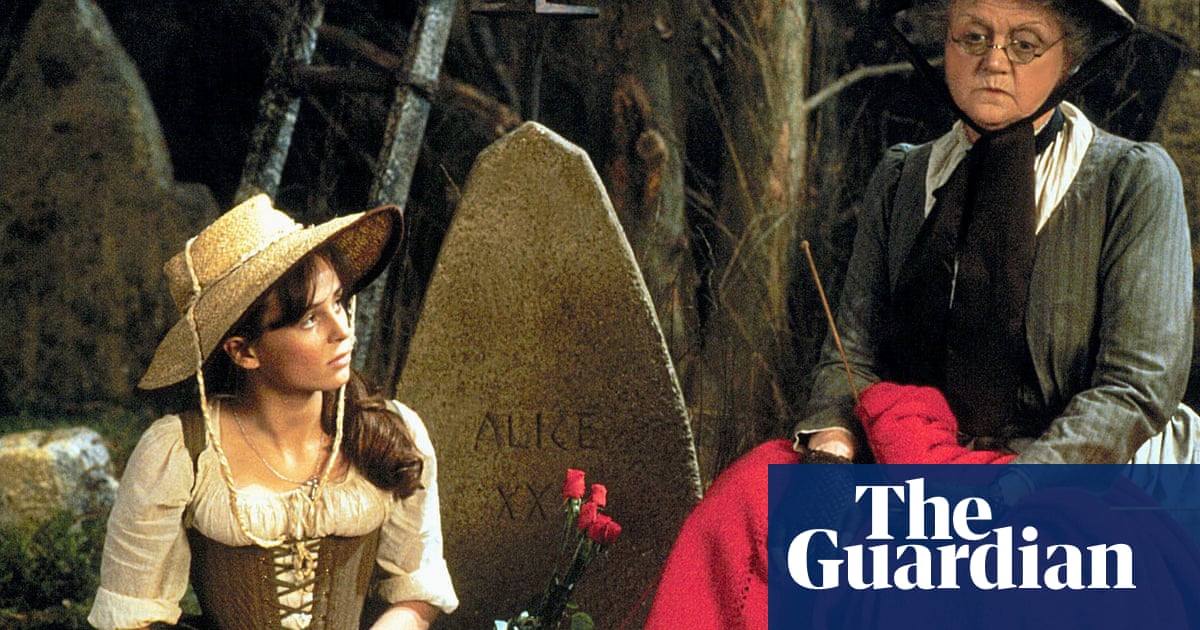 ‘A real subversive sprightly granny’: working with Angela Lansbury by director Neil Jordan – The Guardian