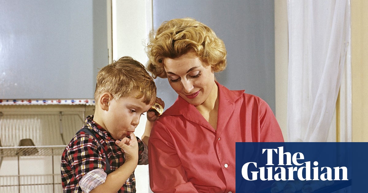 Home is where the art is: the rise of the epic domestic novel