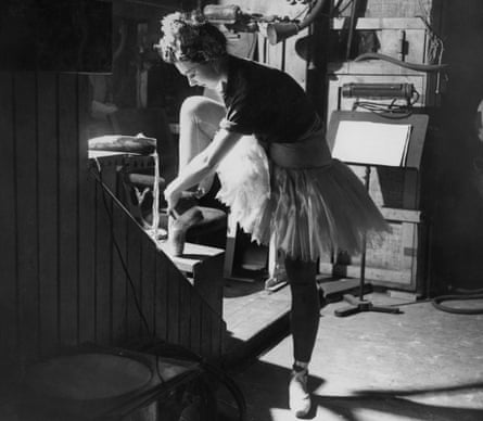 Beryl Grey during rehearsals for The Sleeping Beauty at the Royal Opera House, Covent Garden, London.
