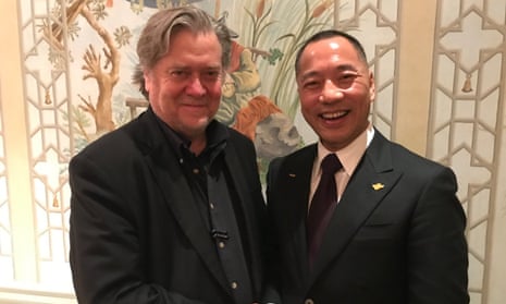 Guo Wengui with former senior Trump aide Steve Bannon via his Twitter account.