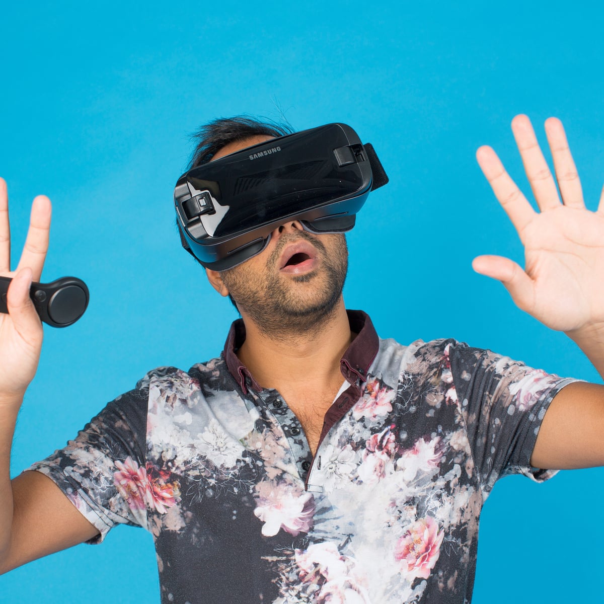 Samsung Gear VR – can a virtual-reality app save me from digital overload? | Virtual reality | The Guardian