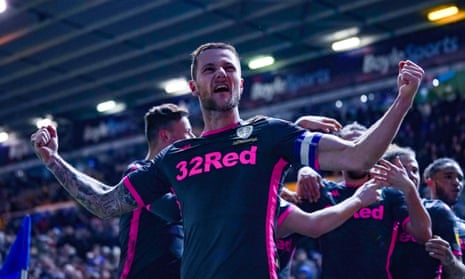 Leeds United Win a THRILLER to Move Back Into the Automatic