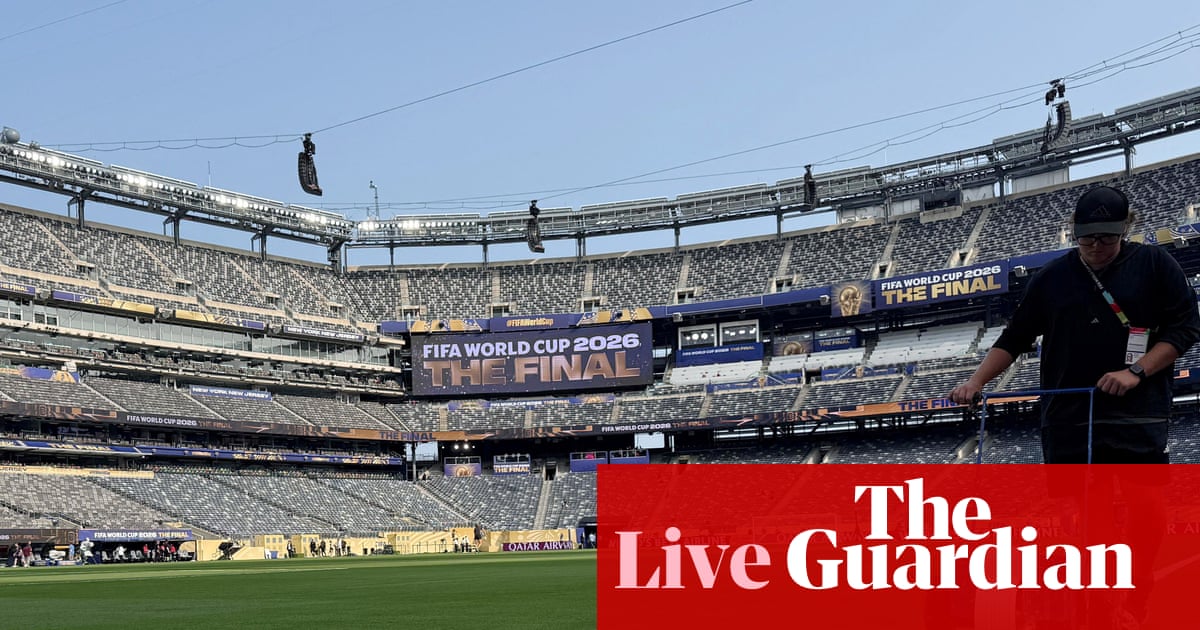 Media queue outside the New York New Jersey Stadium