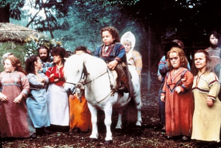 Warwick Davis successful Willow (1988).