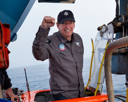 Royal Canadian Geographical Society CEO John Geiger returns from a dive in the human-occupied submersible Alvin to the wreck of Terra Nova.