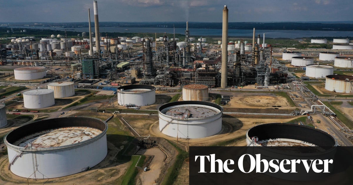 ExxonMobil accused of ‘greenwashing’ over carbon capture plan it failed to invest in | UK news