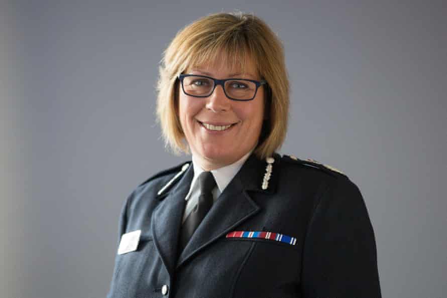 Sue Fish in her police uniform. She led Nottinghamshire police until 2017