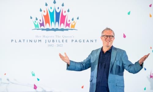 Extra Bank Holiday Announced For Queen S 2022 Platinum Jubilee Monarchy The Guardian 2022 Neptune Holiday Jubilee