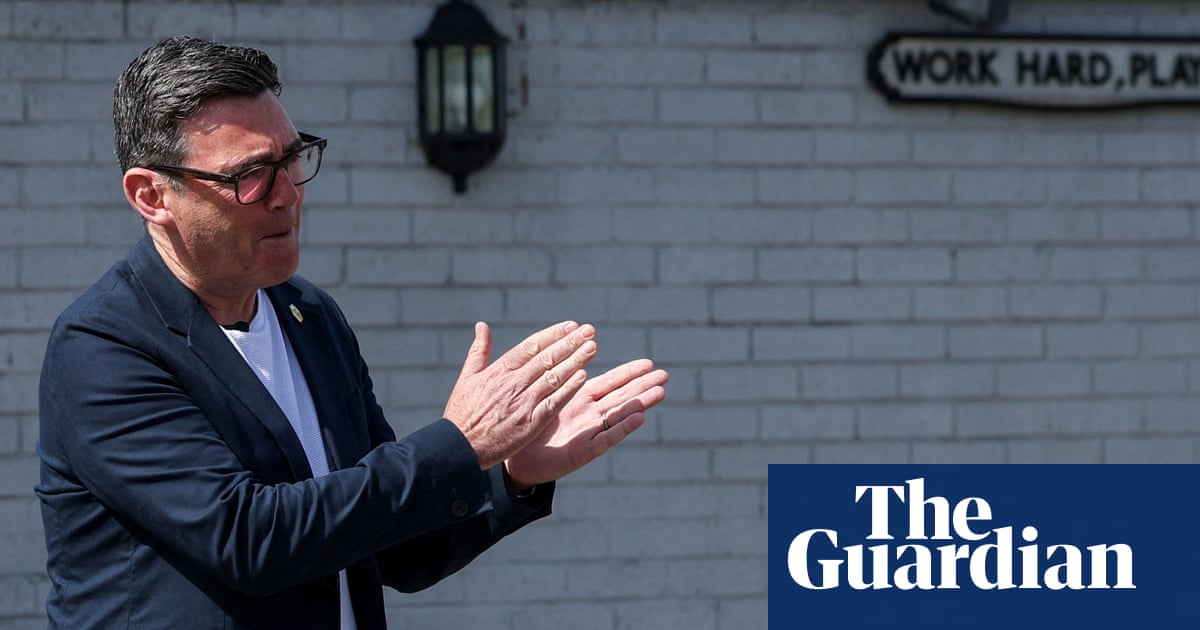 Who are Andy Burnham's key aides and allies?