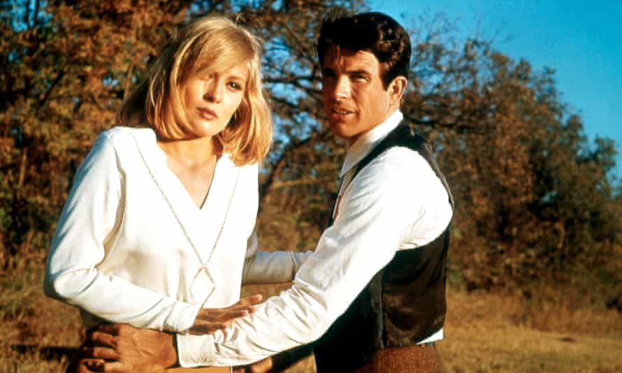Fayr Dunaway and Warren Beatty as Bonnie and Clyde.