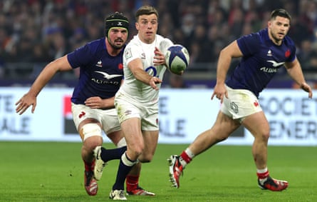 George Ford of England passes the ball during the Six Nations 2024 match between France and England