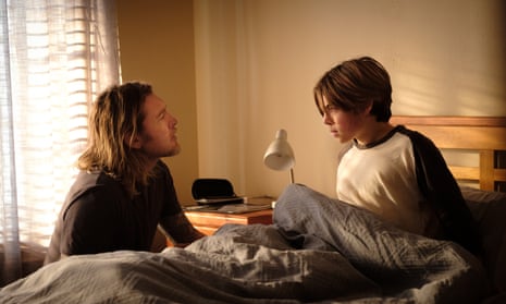 Sam Worthington and Edward Carmody in Transfusion