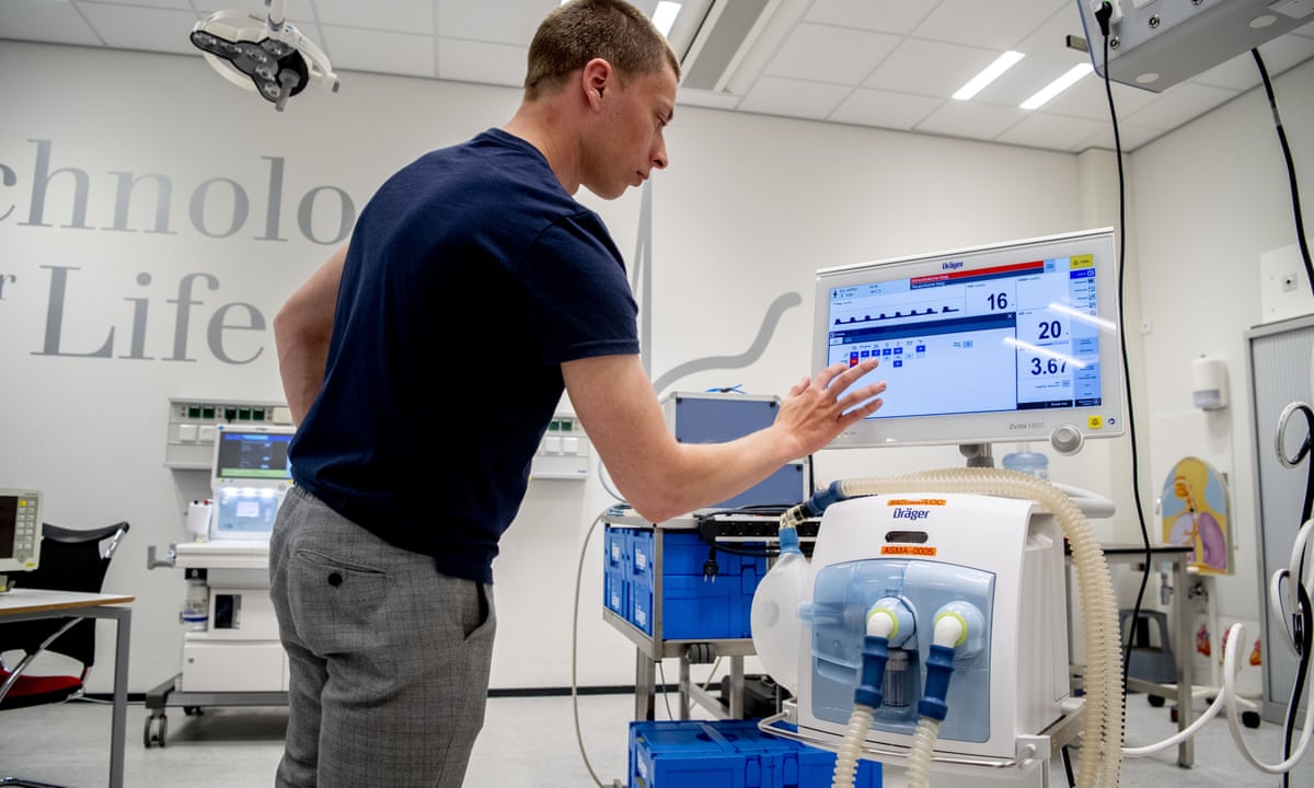 German Army Donates 60 Ventilators As Uk Scrambles For Equipment Coronavirus The Guardian