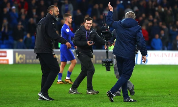 Neil Warnock refused to shake Nuno Espírito Santo’s hand after the Wolves manager’s celebrations.