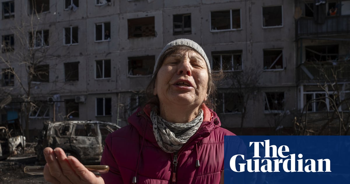 Breve informativo sobre la guerra en Ucrania: Se ordena a los niños abandonar fortaleza clave ucraniana mientras los rusos avanzan.