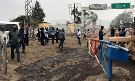 Congolese customs agents at the border with Rwanda, in Goma