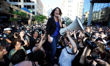 Naomi Klein spoke in front of an estimated 3,000 people in front of Toronto Police Headquarters who rallied in solidarity against police arrests made over the weekend during the G20 Summit in Toronto. 28/6/10 (Photo by Lucas Oleniuk/Toronto Star via Getty Images)