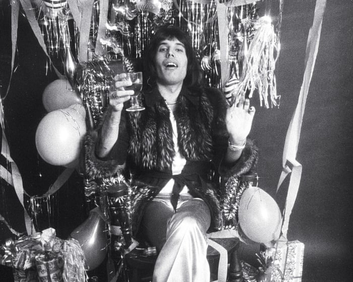 Beatles, Bowie, Dylan, Mercury and more: rock’n’roll royalty – in pictures