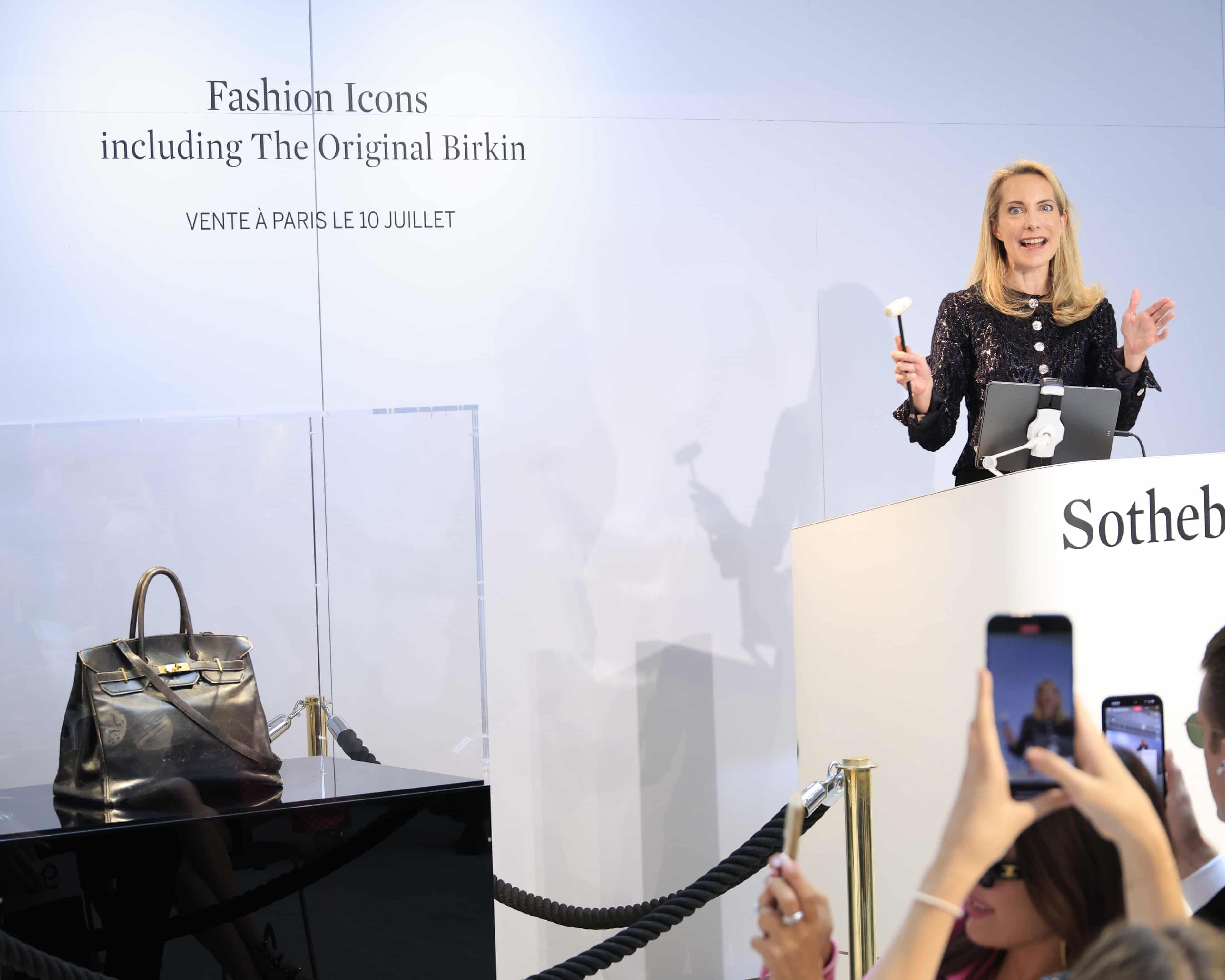 Collectors can fight to pay £7m for a Birkin – but the ‘it’ handbag is no longer cool | Lauren Cochrane