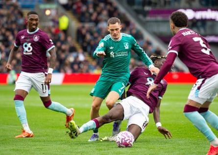Lesley Ugochukwu fouls Florian Wirtz