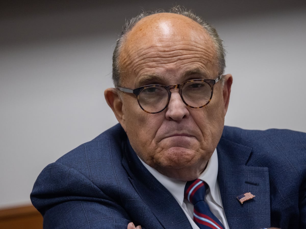 Rudy Giuliani rời bệnh viện sau khi được tiêm cùng loại thuốc với Trump | Rudy Giuliani | The Guardian